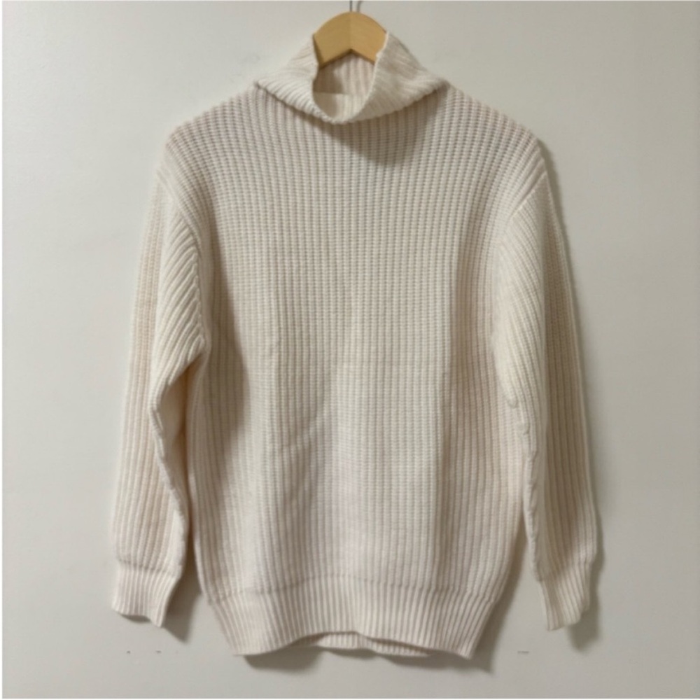 Aritzia Wilfred Montpellier Sweater